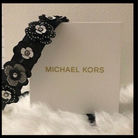 NWT Michael Kors Large Selma Satchel Handbag 3D Stud Floral Strap Pearl Grey - Picture 12 of 15